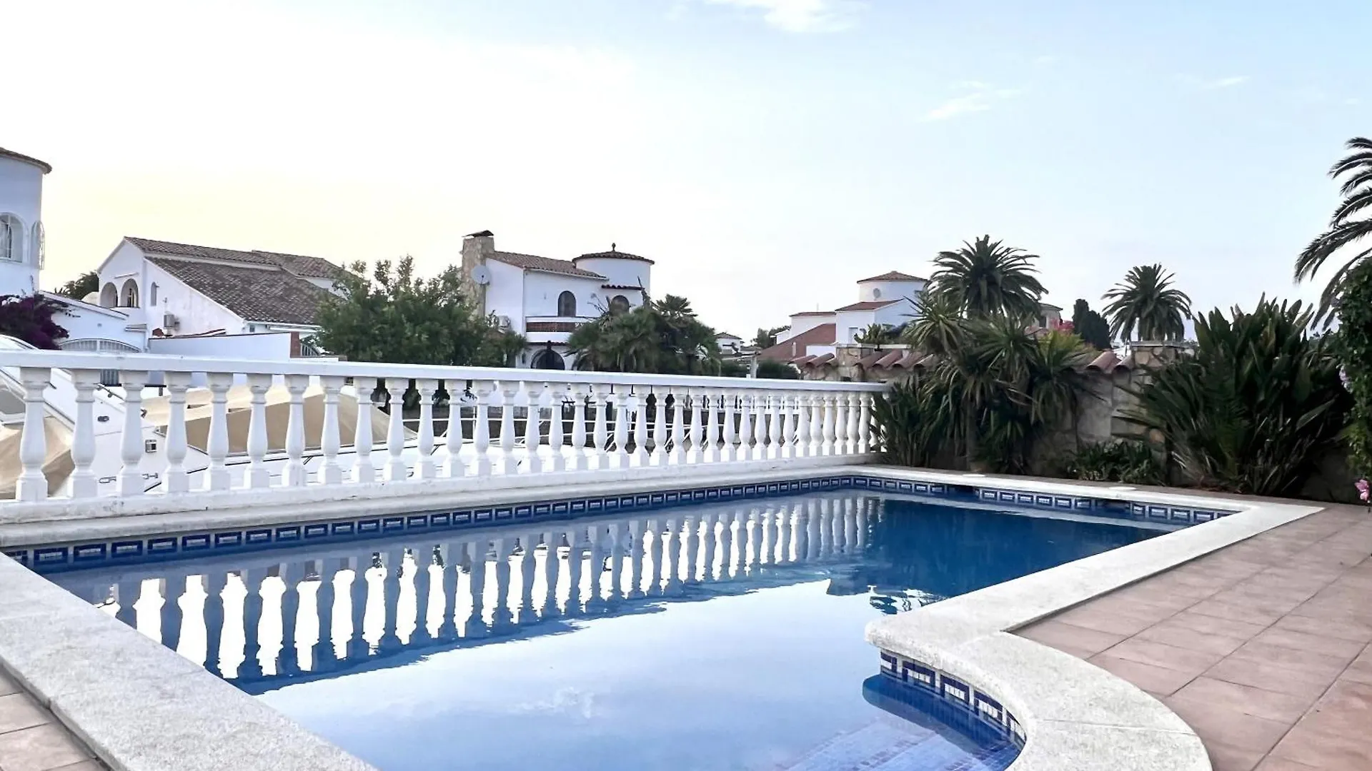 Creus Apartamento Dos Habitaciones Empuriabrava