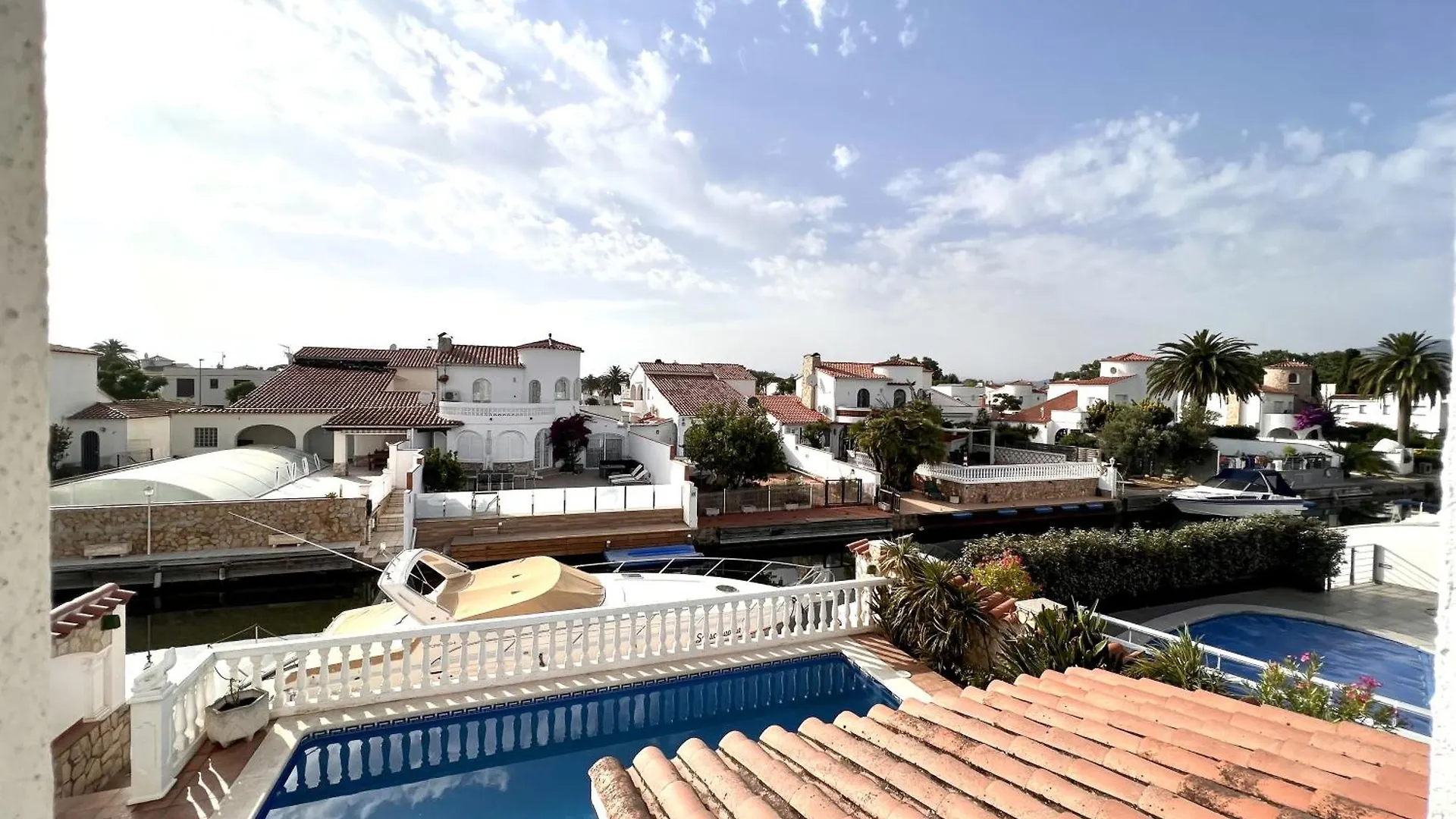 Creus Apartamento Dos Habitaciones Empuriabrava 0*,